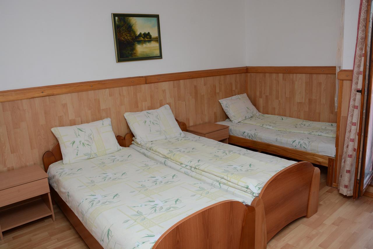 Bed and Breakfast Mm Narcis Vlasina Rid Exteriér fotografie
