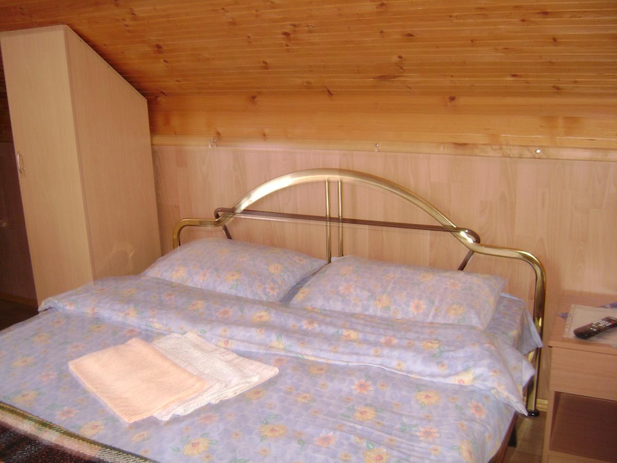 Bed and Breakfast Mm Narcis Vlasina Rid Exteriér fotografie