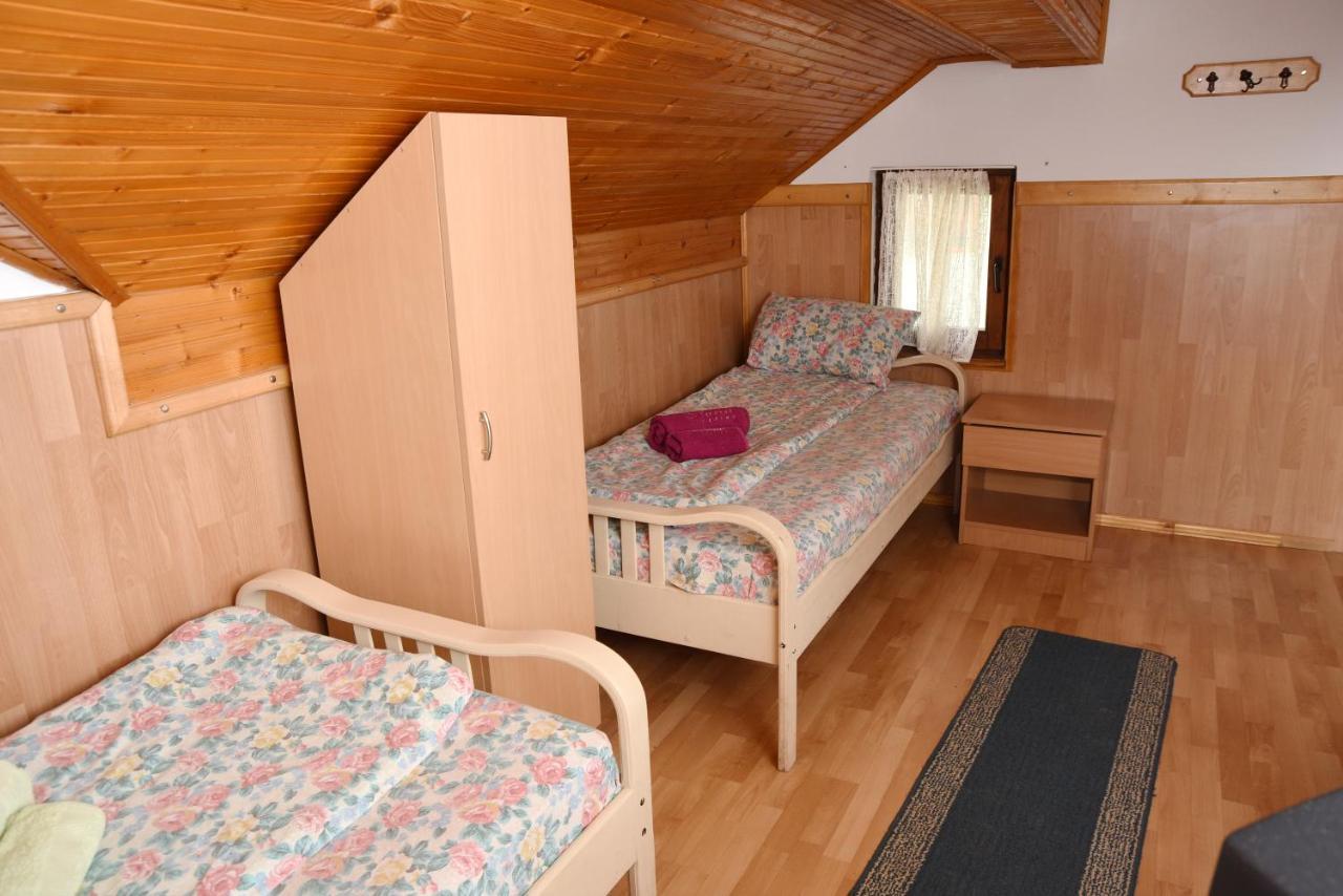 Bed and Breakfast Mm Narcis Vlasina Rid Exteriér fotografie